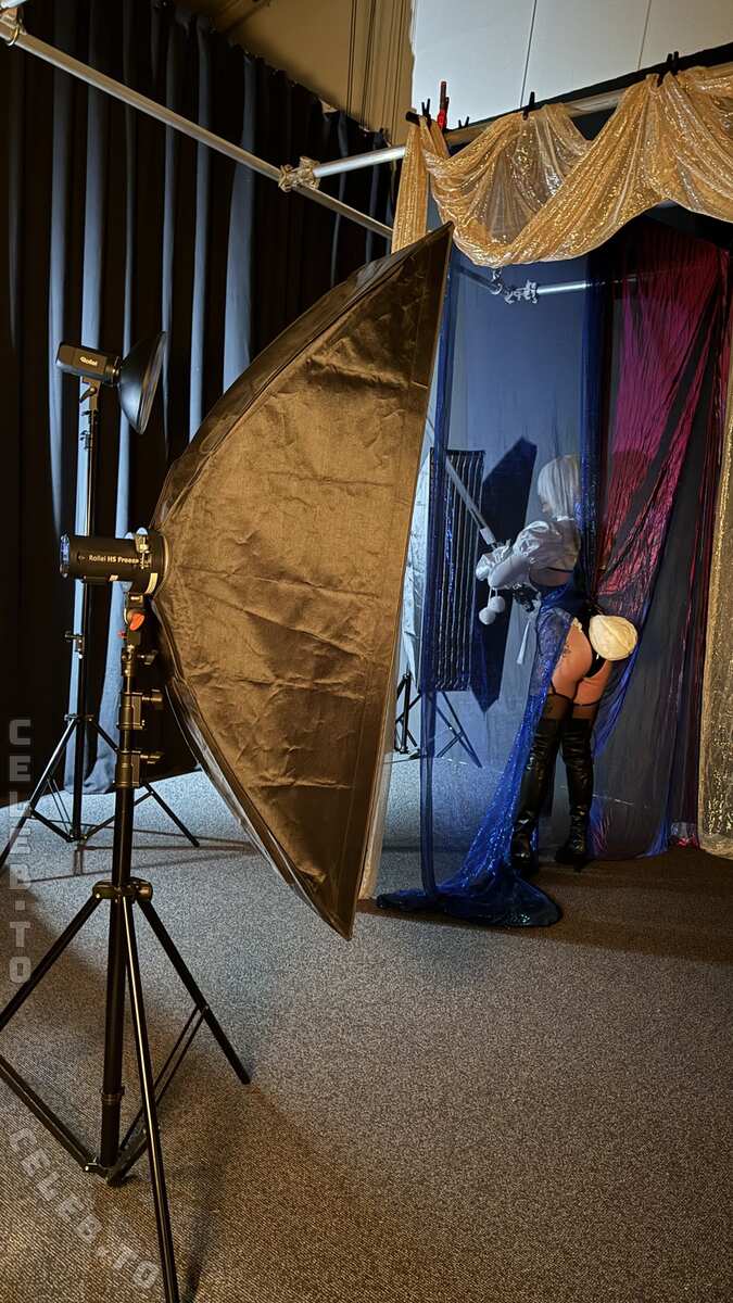 Therlyen nude photo 6