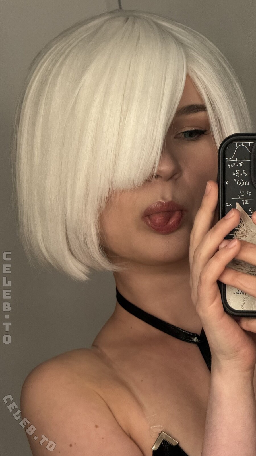 Therlyen nude photo 4