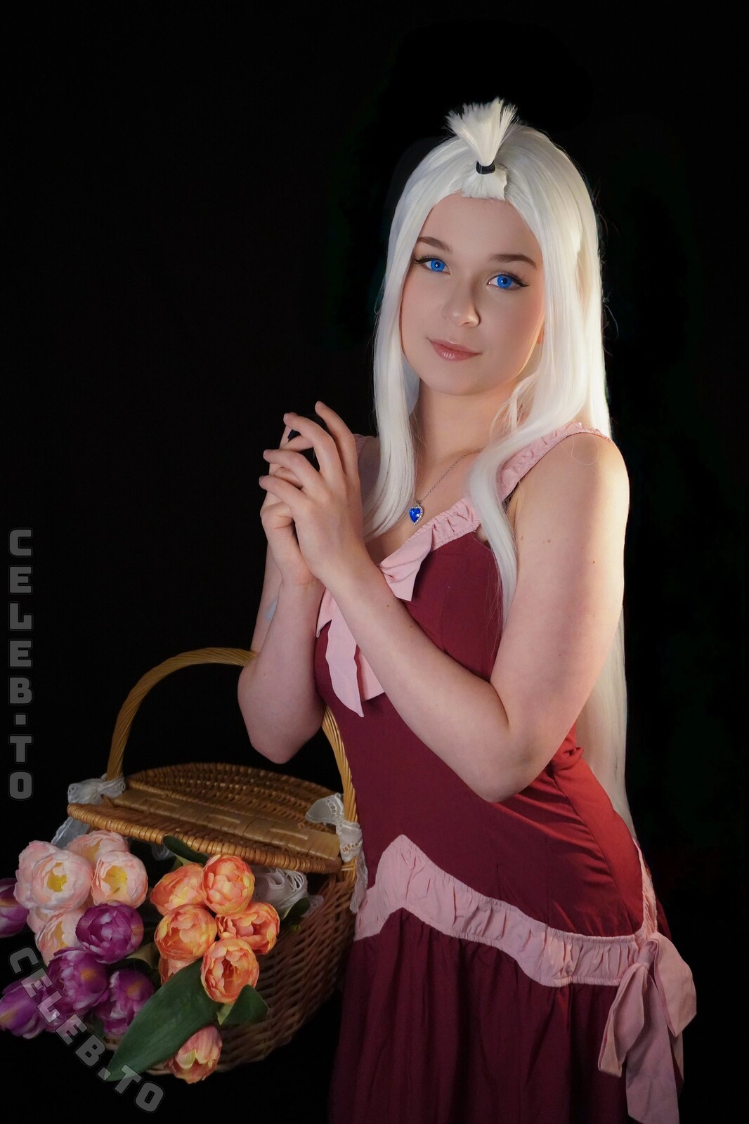 Therlyen nude photo 5