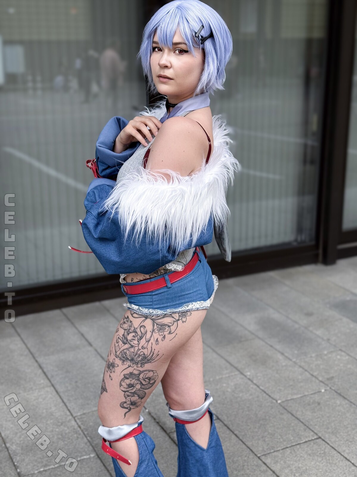 Therlyen nude photo 8