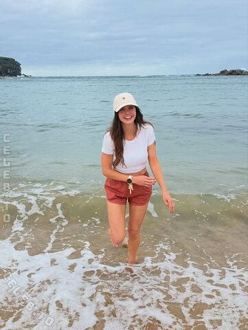 Tiffany Alvord nude photo 3