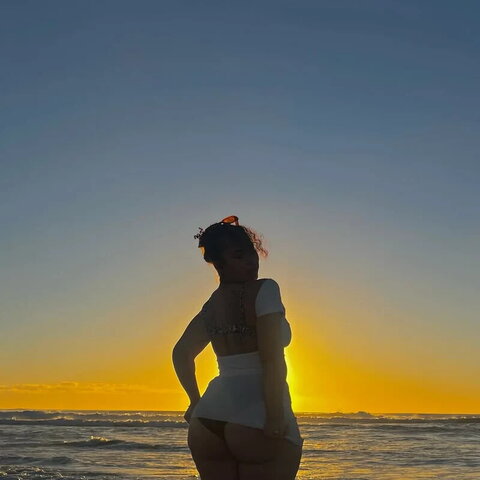 Tiffanylmfao nude photo 6