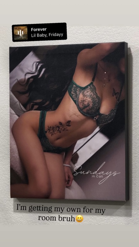 tiffanyxhoang nude photo 1