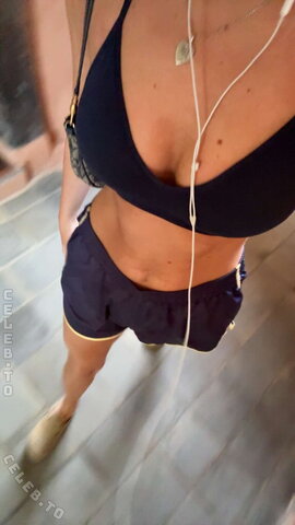 Tildekindahl nude photo 2