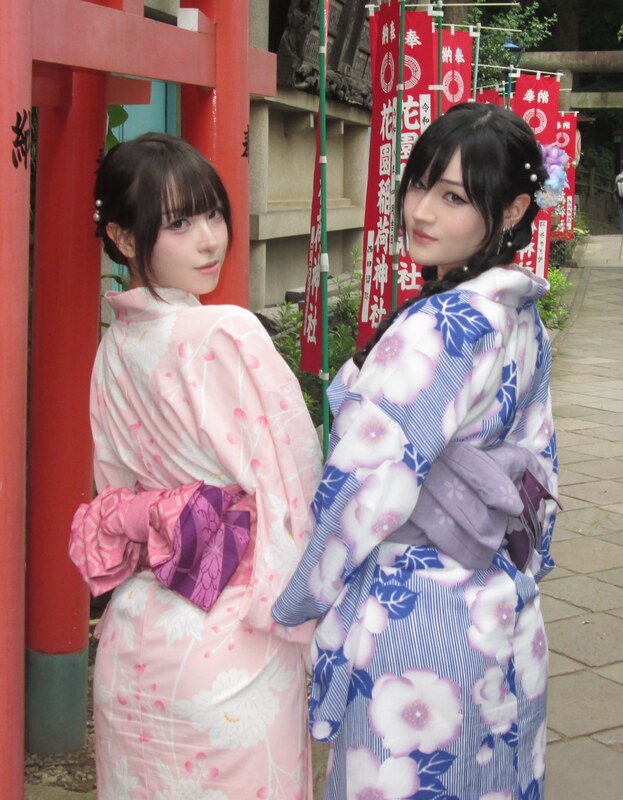 Timuko nude photo 7