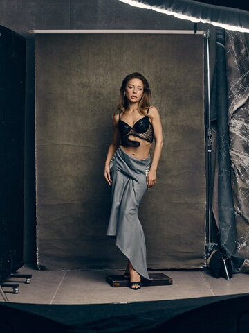 Tina karol Hot (5 photos)
