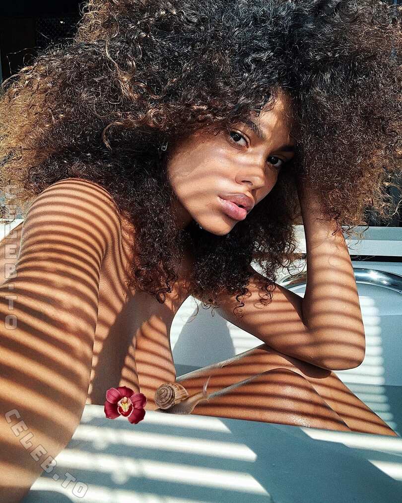 Tina Kunakey nude photo 13