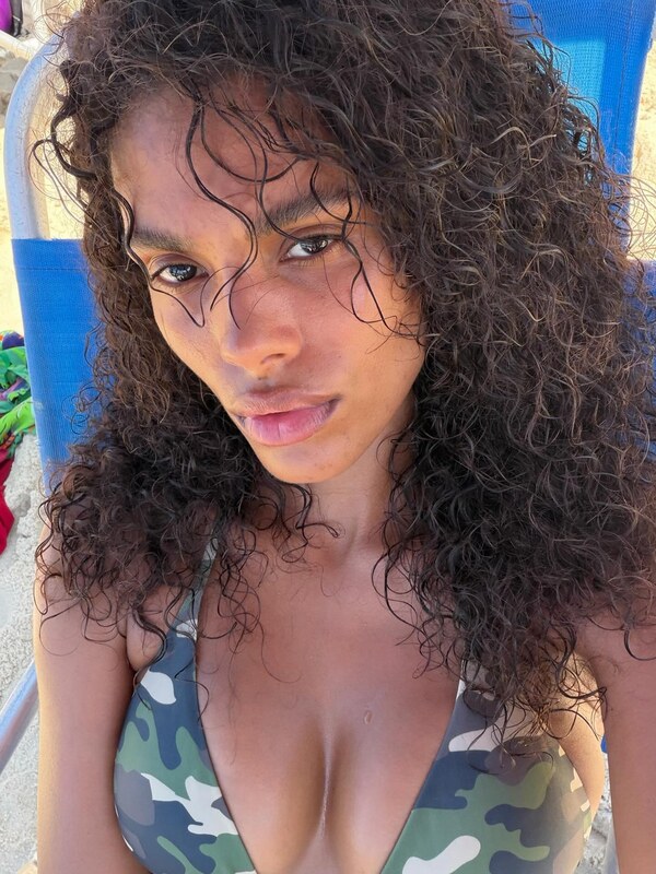 Tina Kunakey nude photo 3