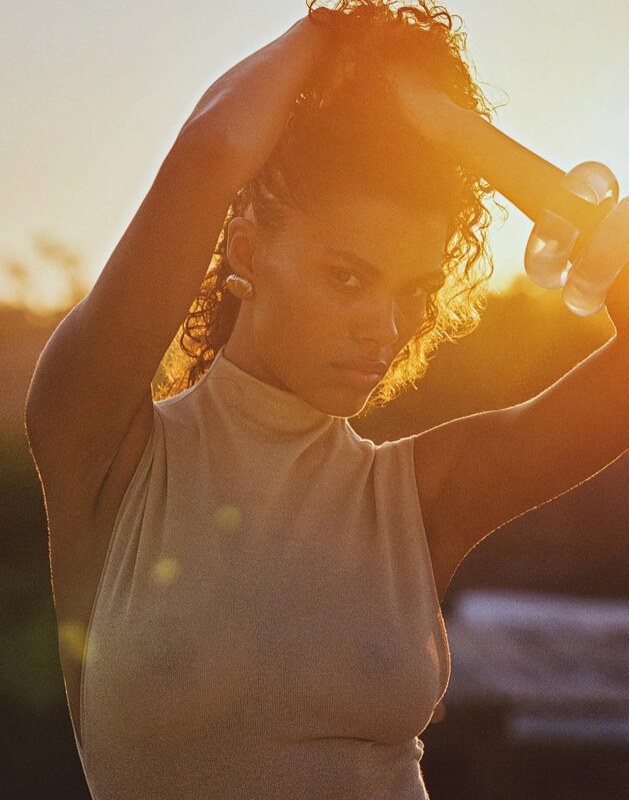Tina Kunakey nude photo 47