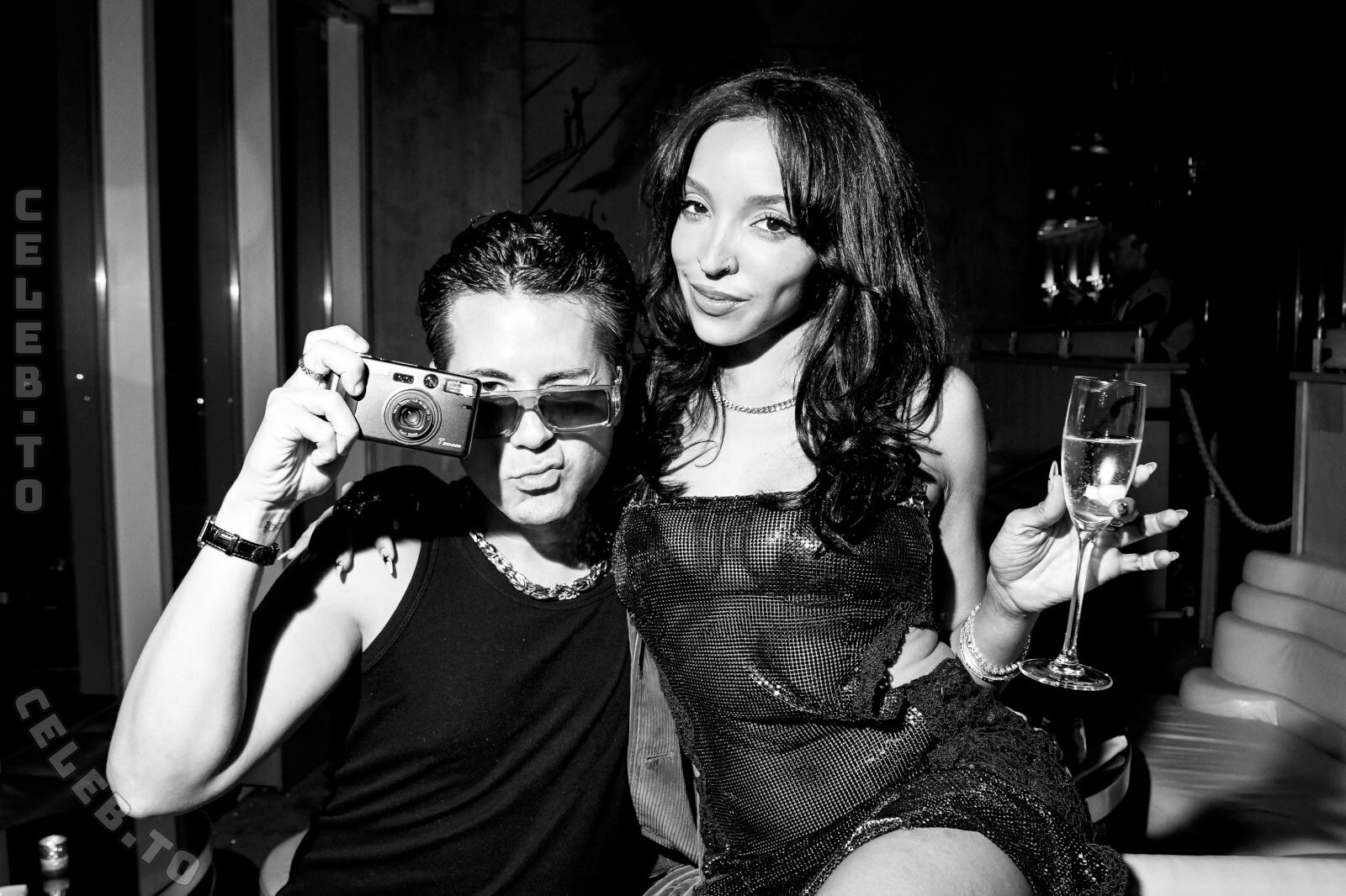 Tinashe nude photo 9
