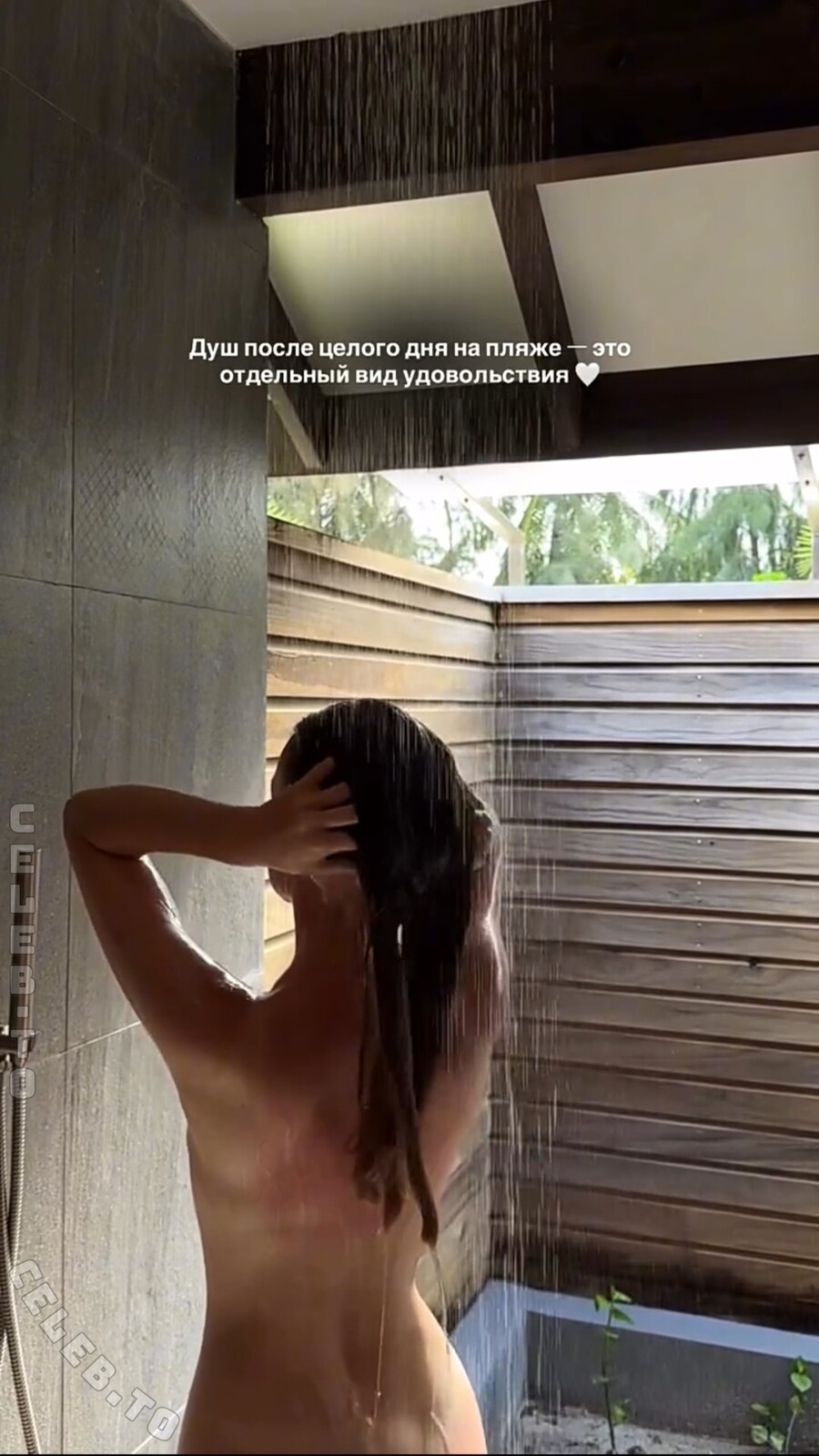 Tiny_crazy nude photo 5