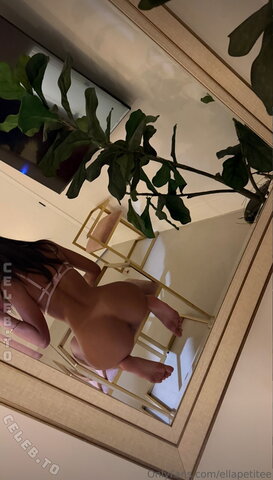 Tinyells | ellapetiteee nude photo 9