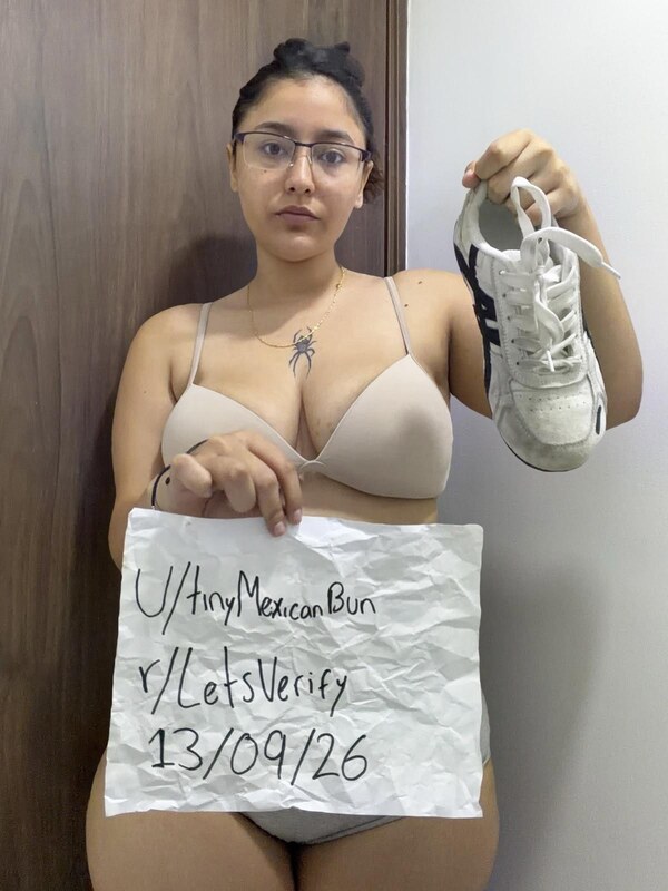 Tinymexicanbun nude photo 3