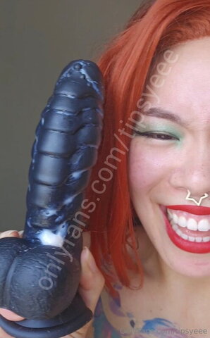 tipsyeee nude photo 34
