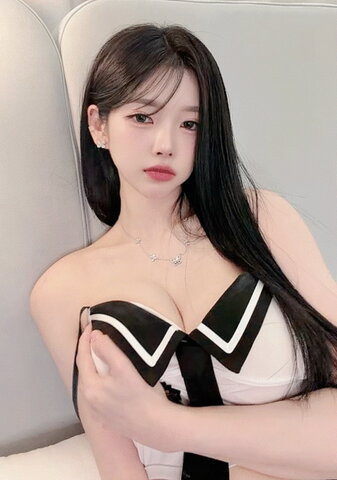 tj4769 nude photo 1