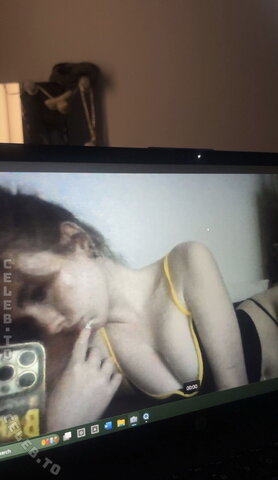 tj.spicyfeet nude photo 20