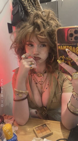 tj.spicyfeet nude photo 18