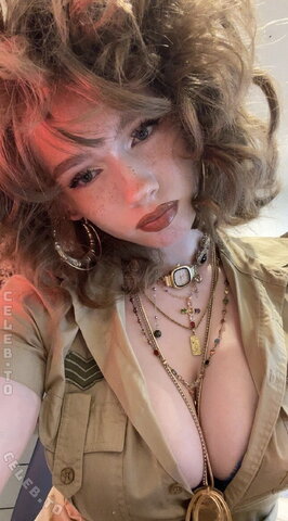 tj.spicyfeet nude photo 13