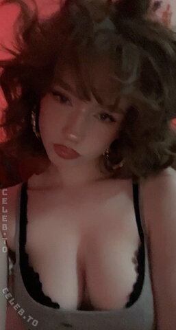tj.spicyfeet nude photo 10