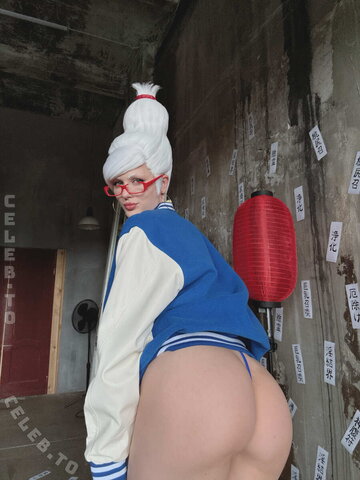 Tniwe nude photo 5