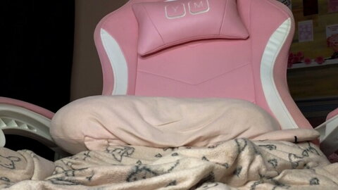 Tofummuch nude photo 9