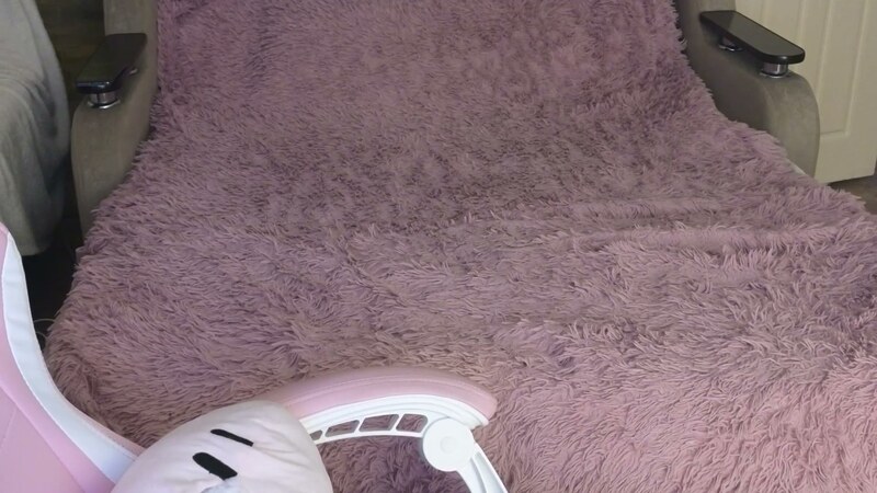 Tofummuch nude photo 4