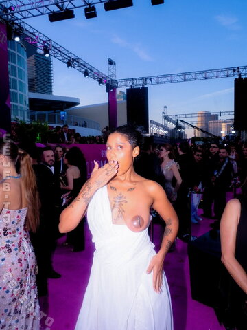 Tokischa nude photo 12