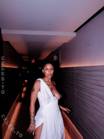 Tokischa nude photo 3