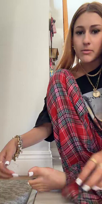 tonionlyy nude photo 5