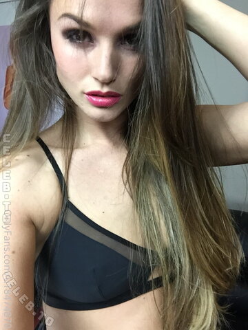 Tori Black photo 5