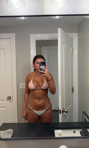 Tori Jaenke nude photo 27
