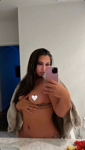Toriannaaa_ nude photo 1