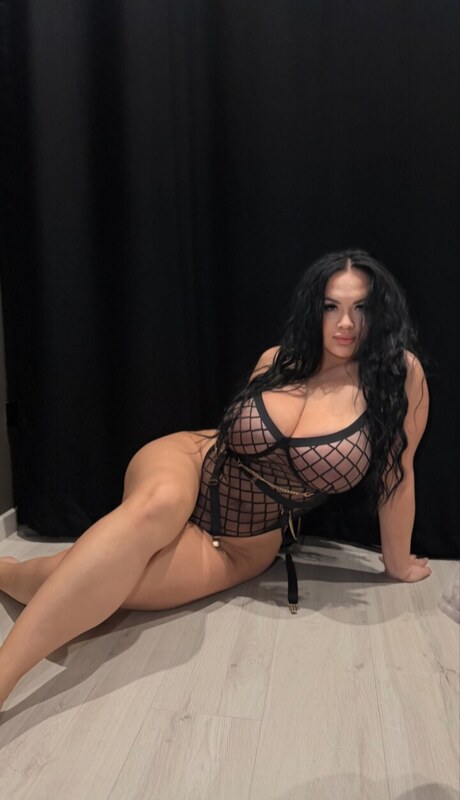 tosya1312 nude photo 3