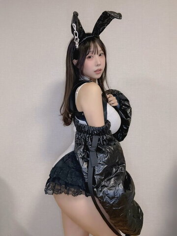 Towa Rabbit nude photo 38