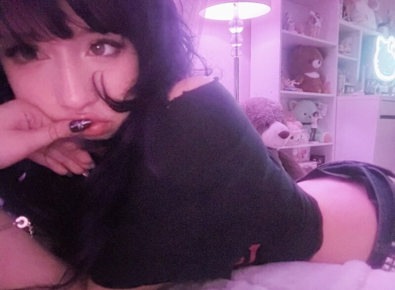 Traumad0llx nude photo 5