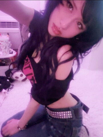 Traumad0llx nude photo 13