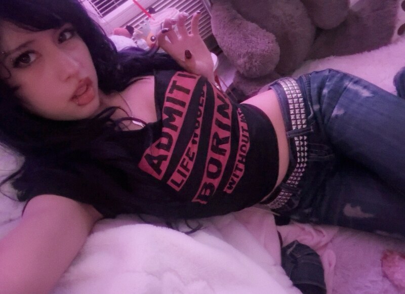 Traumad0llx nude photo 8