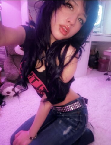 Traumad0llx nude photo 11