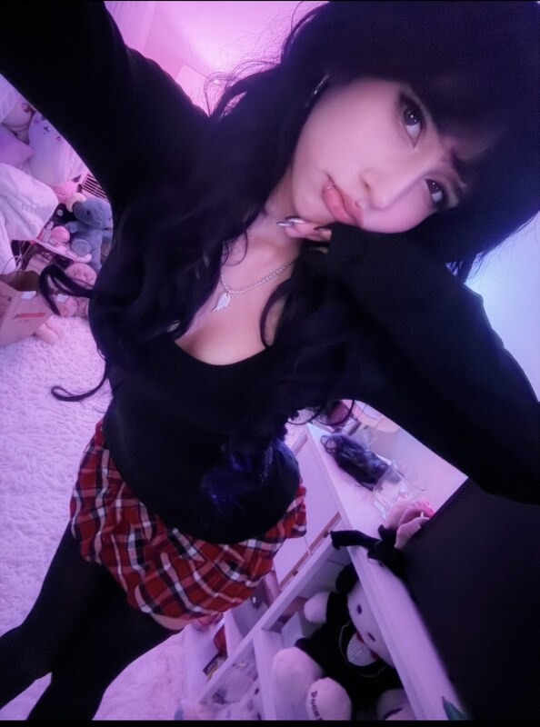 Traumad0llx nude photo 14