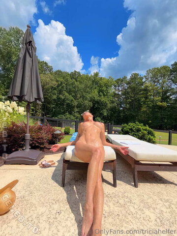 Tricia Helfer nude photo 3