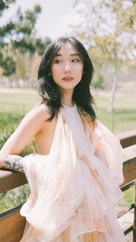 triciaisabirdy Fresh (3 photos)