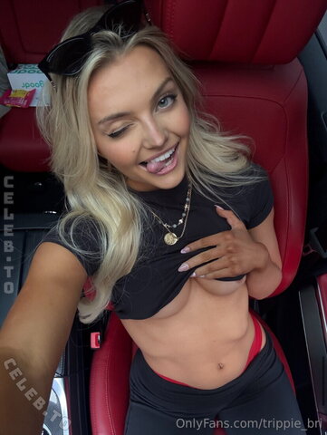 Trippie Bri nude photo 19