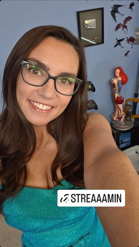 Trisha Hershberger nude photo 3