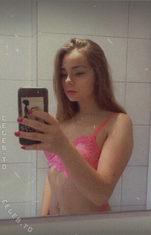 Trixxybae New (9 photos)