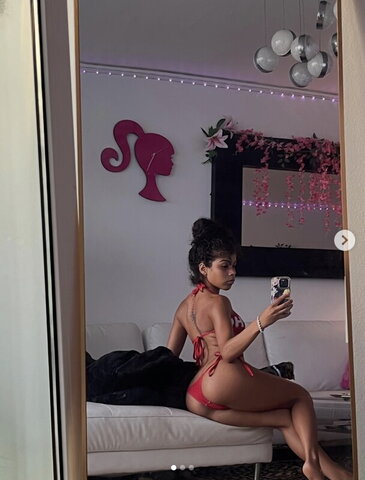 tubbbbsss nude photo 5