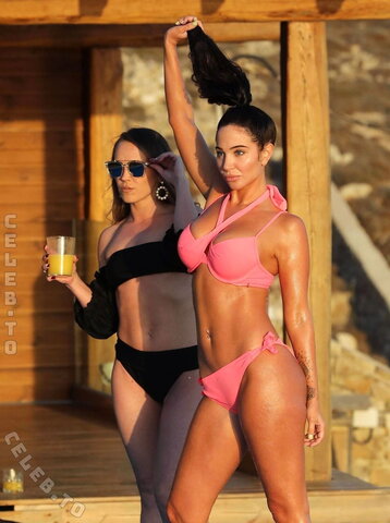 Tulisa Contostavlos nude photo 105