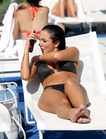 Tulisa Contostavlos nude photo 186