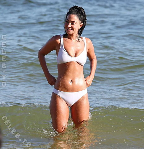 Tulisa Contostavlos nude photo 201