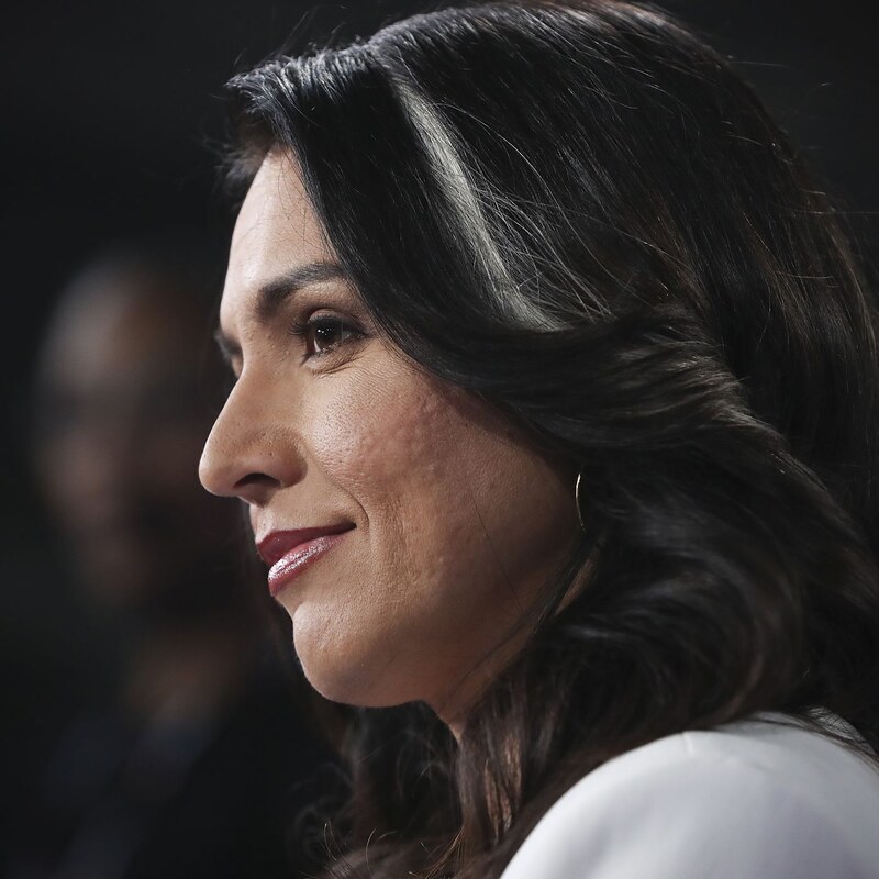 Tulsi Gabbard nude photo 5