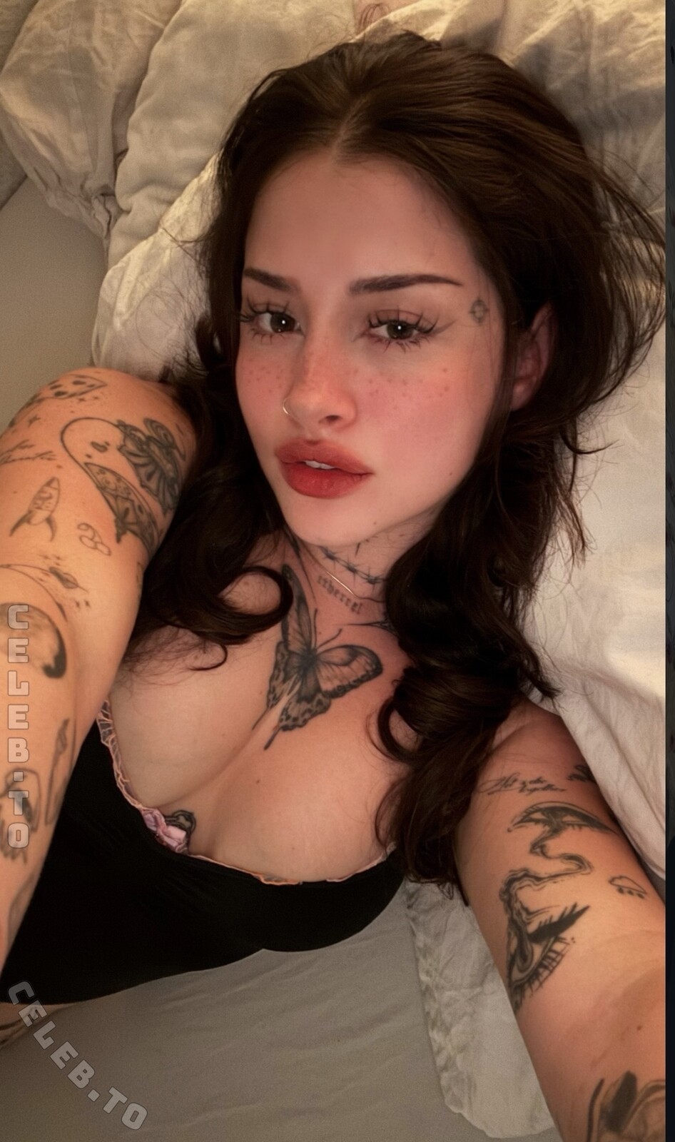 Tuttilicious nude photo 7